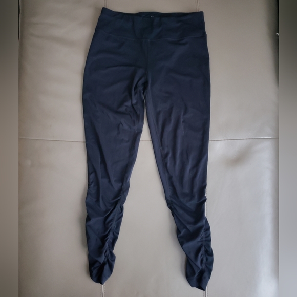 NWOT Sweaty Betty All Day Ruched 7/8 Leggings - Picture 3 of 9